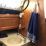 Sailing&stay - A Night Onboard With Your Sailing Experience Botel *